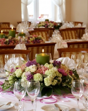 2457